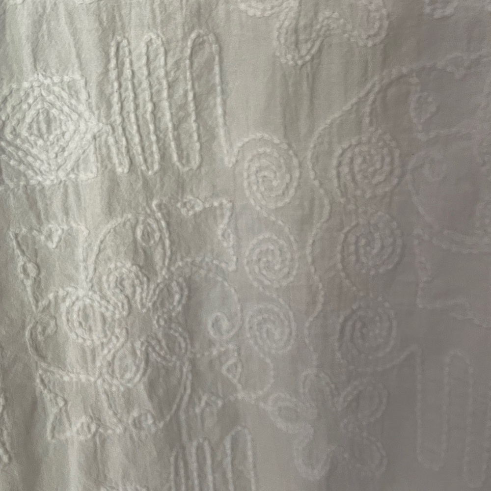 Focus Casual Life boho chic gorgeous lighten up, stunning, embroidered details. - Picture 8 of 8